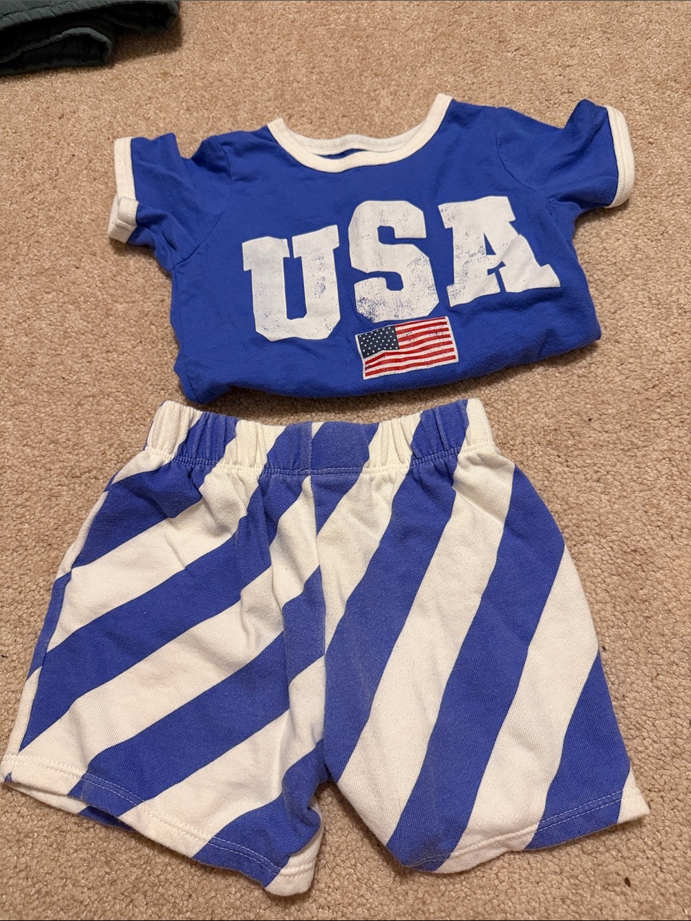 Blue 'USA' Two-Piece Toddler Set with Flag Graphic